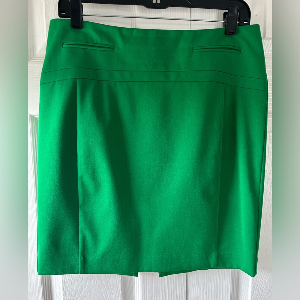 EXPRESS Suit skirt in Sz 8